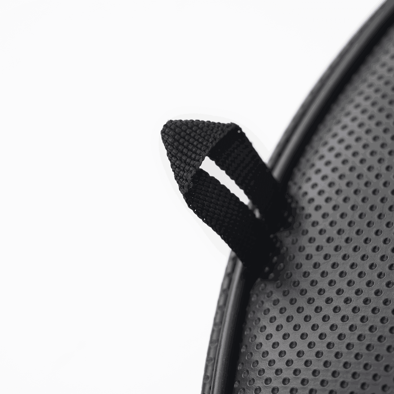 High-quality stitching and finish on Halcyos premium leather padel racket bag