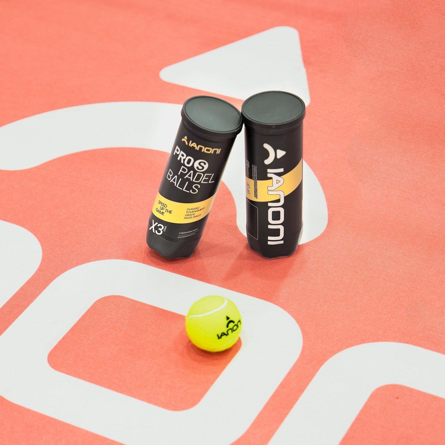 Green Halcyos IANONI Pro padel balls designed for training and match play