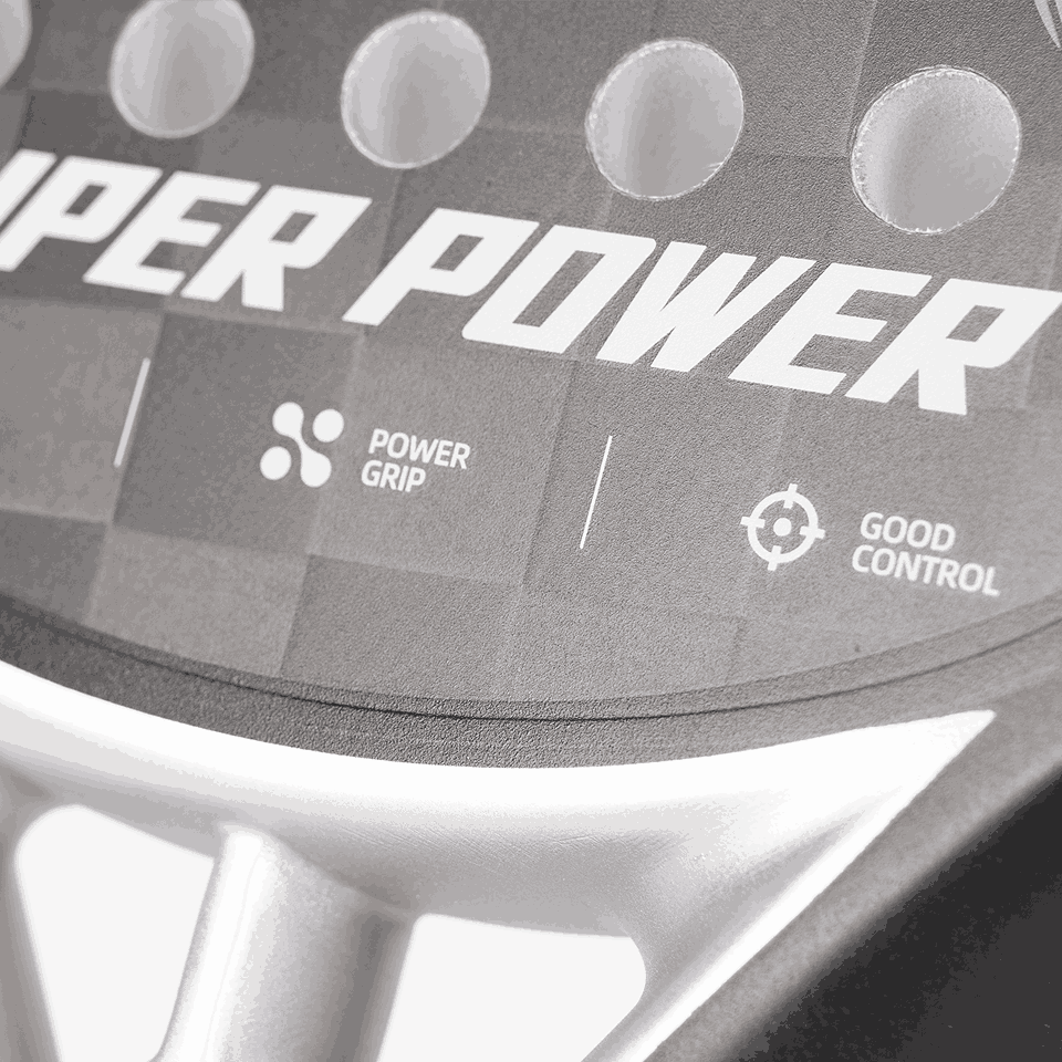 EVA foam core technology in Halcyos IANONI Super Power padel racket