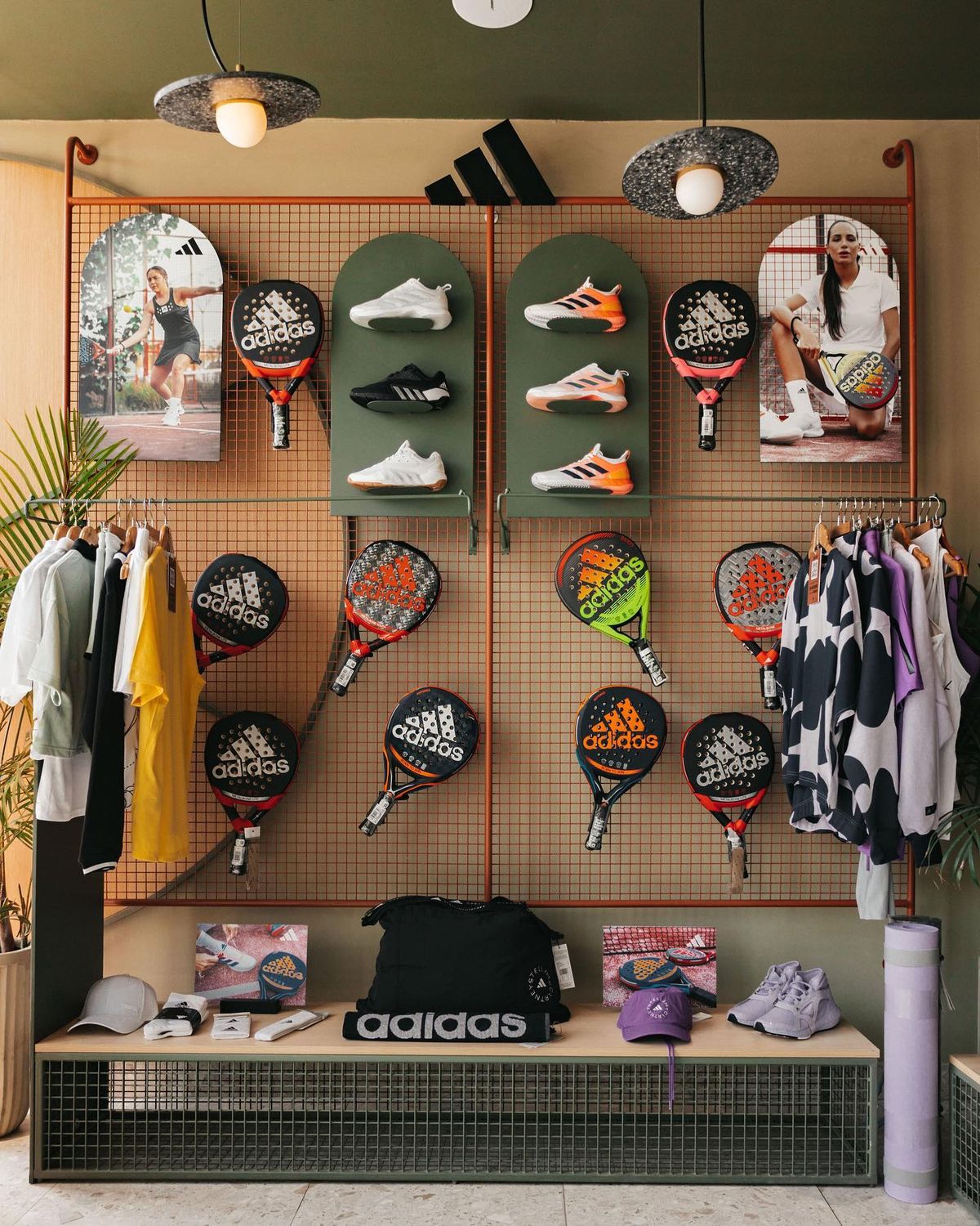 Halcyos padel racket collection featuring power and control series for all player levels in Qatar. Premium performance rackets